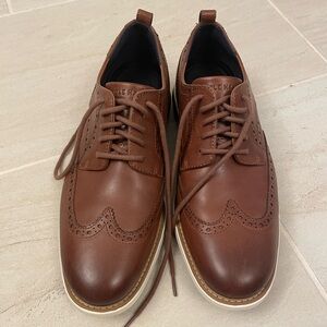 Brand new Cole haan grandevolution shoes